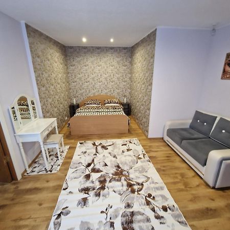 Karolina Apartamento Daugavpils Exterior foto